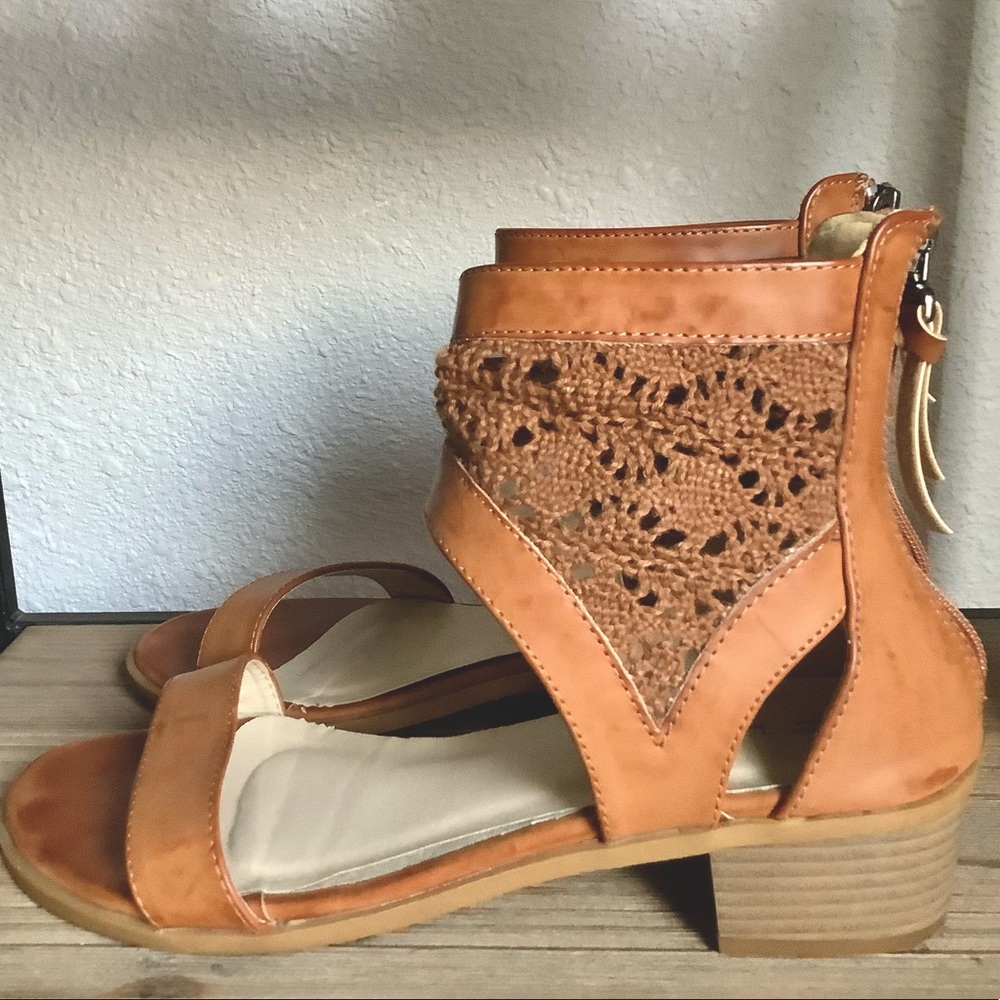 C Label Sandals